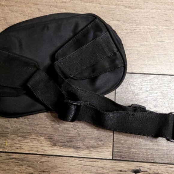 SeaWorld Vintage Shamu Fanny Pack - Picture 3 of 6